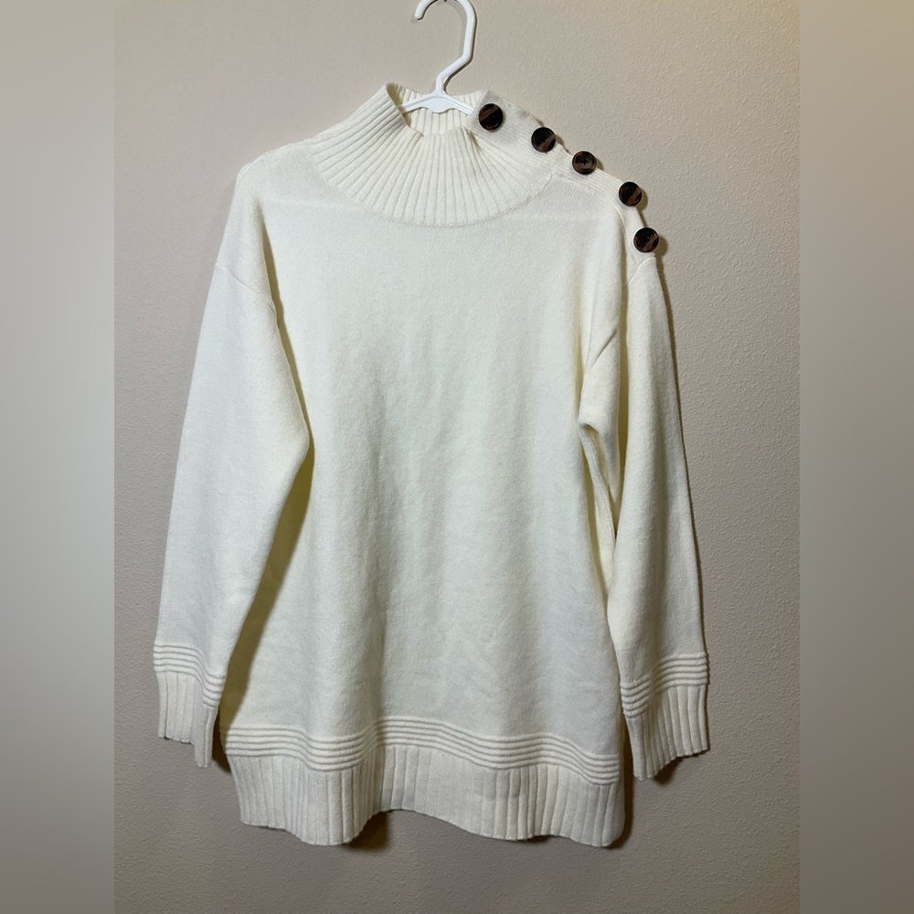 Anthropologie Margarita Tunic Sweater Shoulder Buttons White Mock Turtleneck